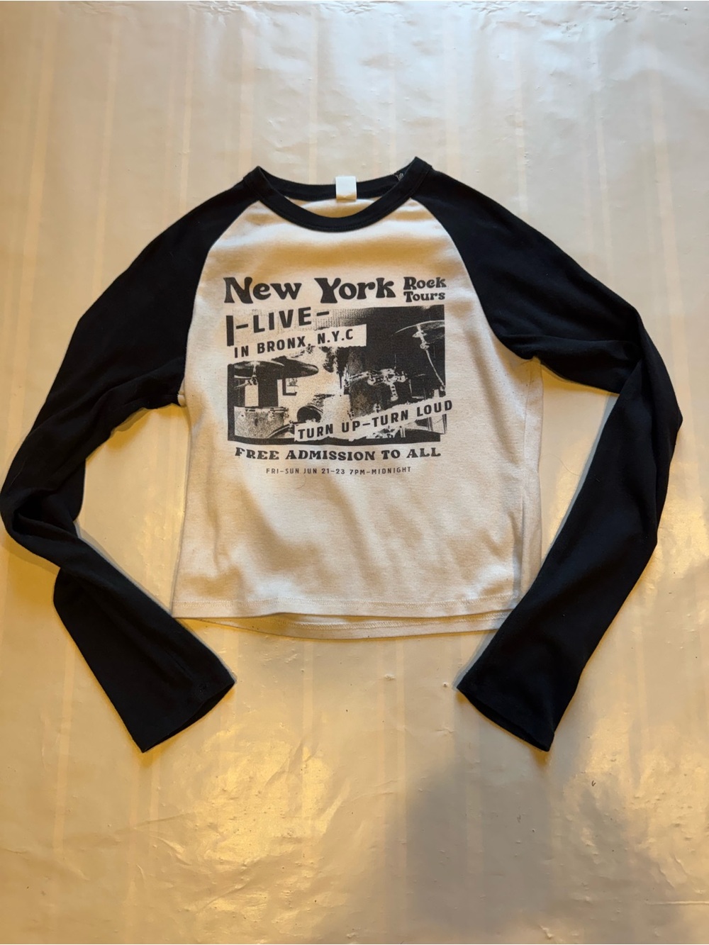 Girl's New York Rock Tours/Bronx NYC Graphic T-Shirt - Black/White - Large